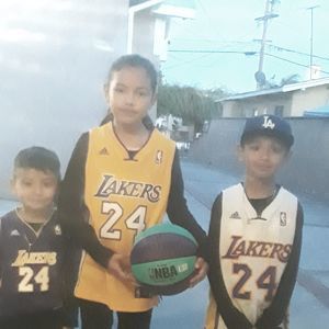 Meet your Posher, Eduardo